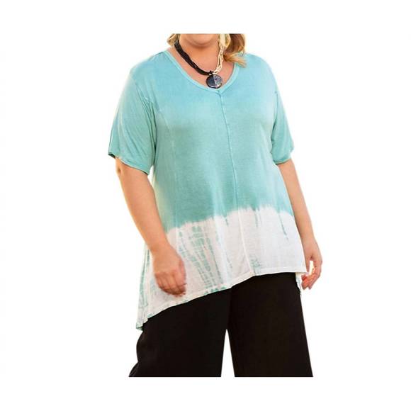 NEW ON THE PLUS SIDE sara short sleeve v-neck top - plus in peacock - Picture 1 of 3